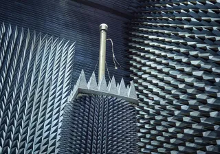 Connectivity solutions antenna